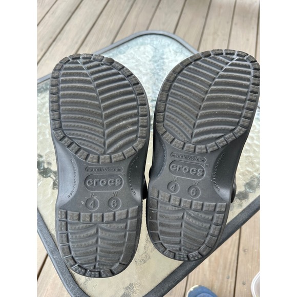 Crocs Classic Lined Black Fuzzy Warm Clogs Slippers Shoes Mens 4 Womens 6 - Picture 10 of 10